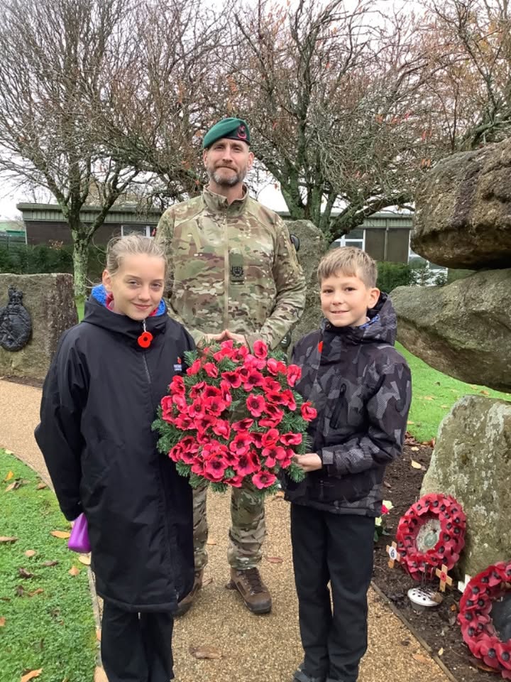 `440552545807076_122189381360529417