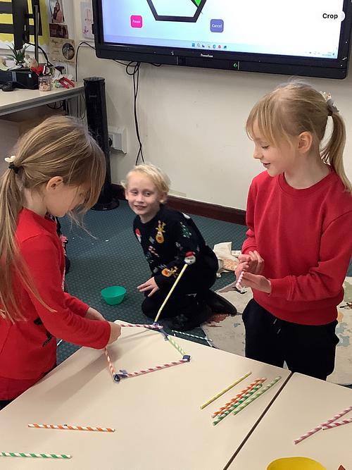 `440552545807076_122193278822529417