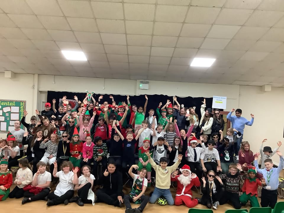 `440552545807076_122194493084529417