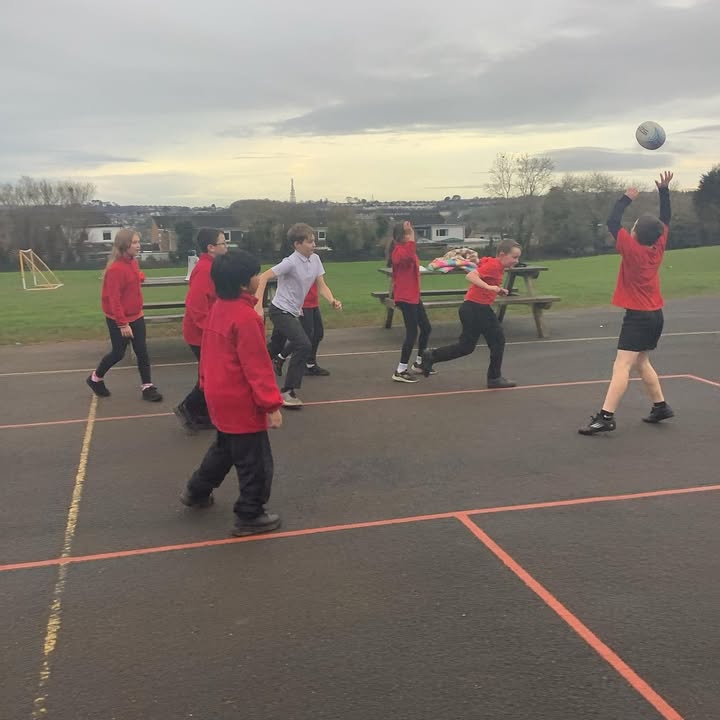 `440552545807076_122199093266529417