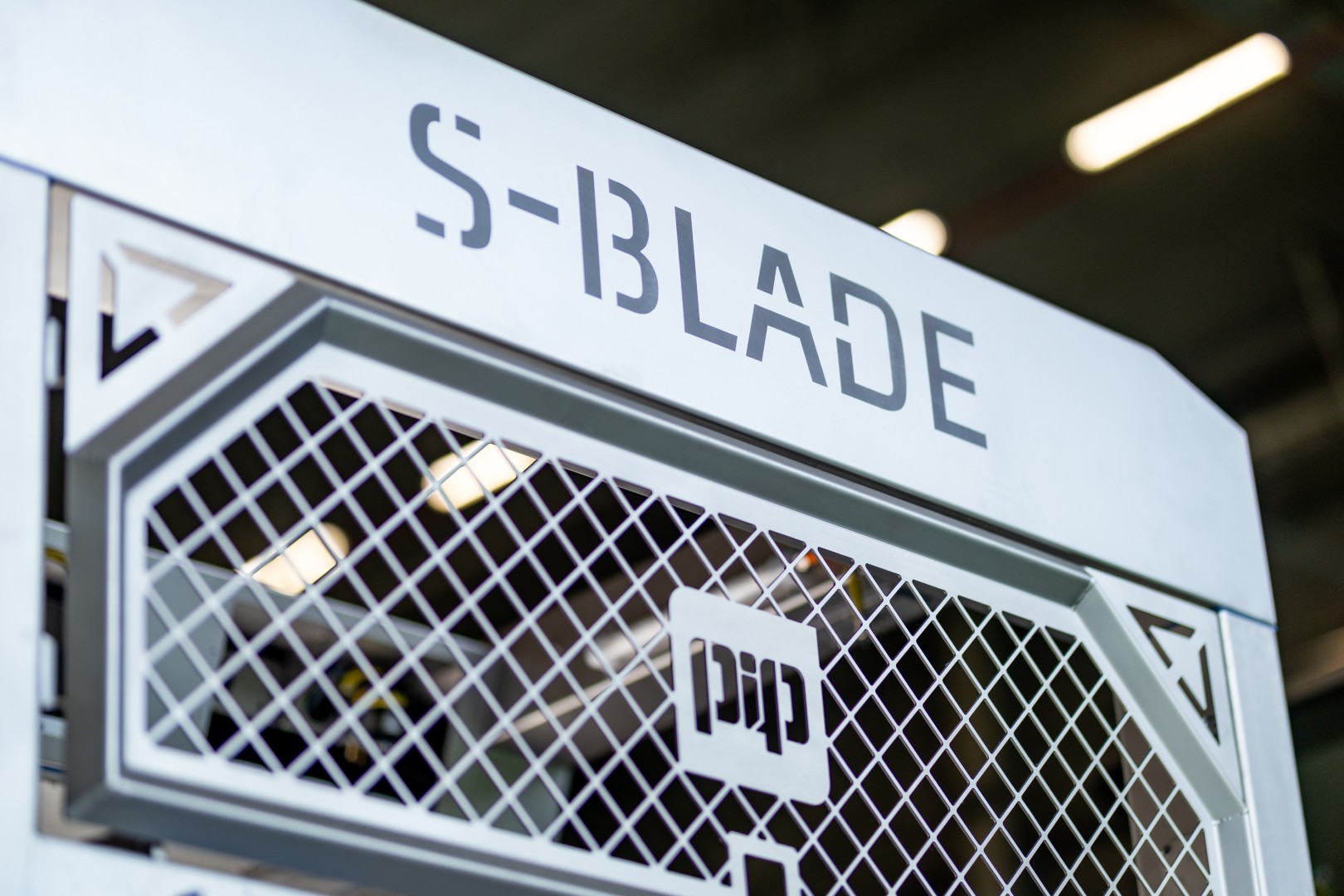 Frontpaneel van de S-Blade machine, PIP Innovations