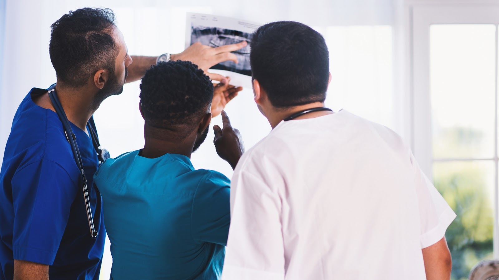 healthcare data cloud migration - Applify
