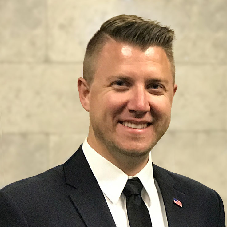 Headshot of Kenneth Thornburgh