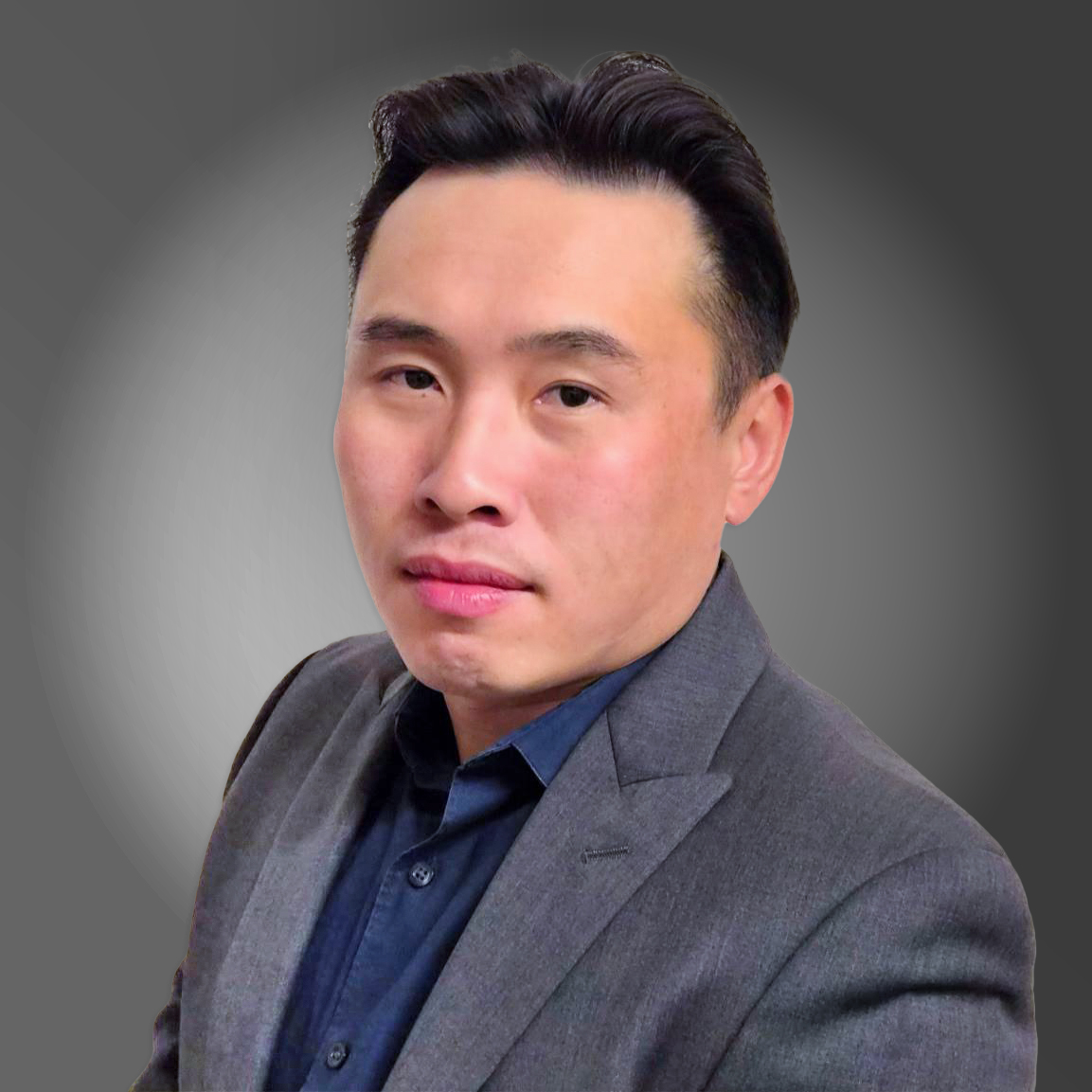 Headshot of Kenneth Thornburgh