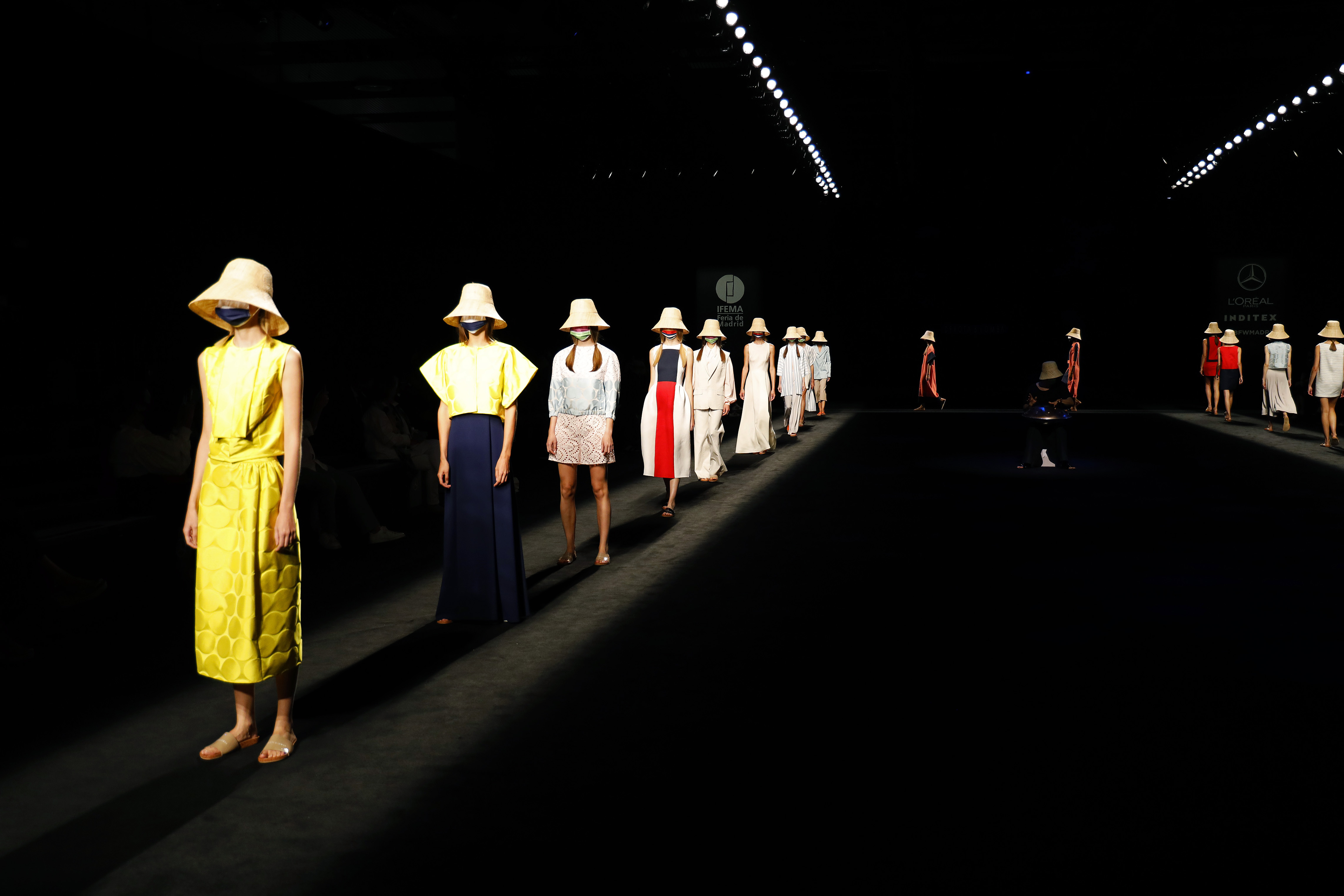 MERCEDES-BENZ FASHION WEEK MADRID SS 2021 – fotografía del evento 4 · ESMA Events