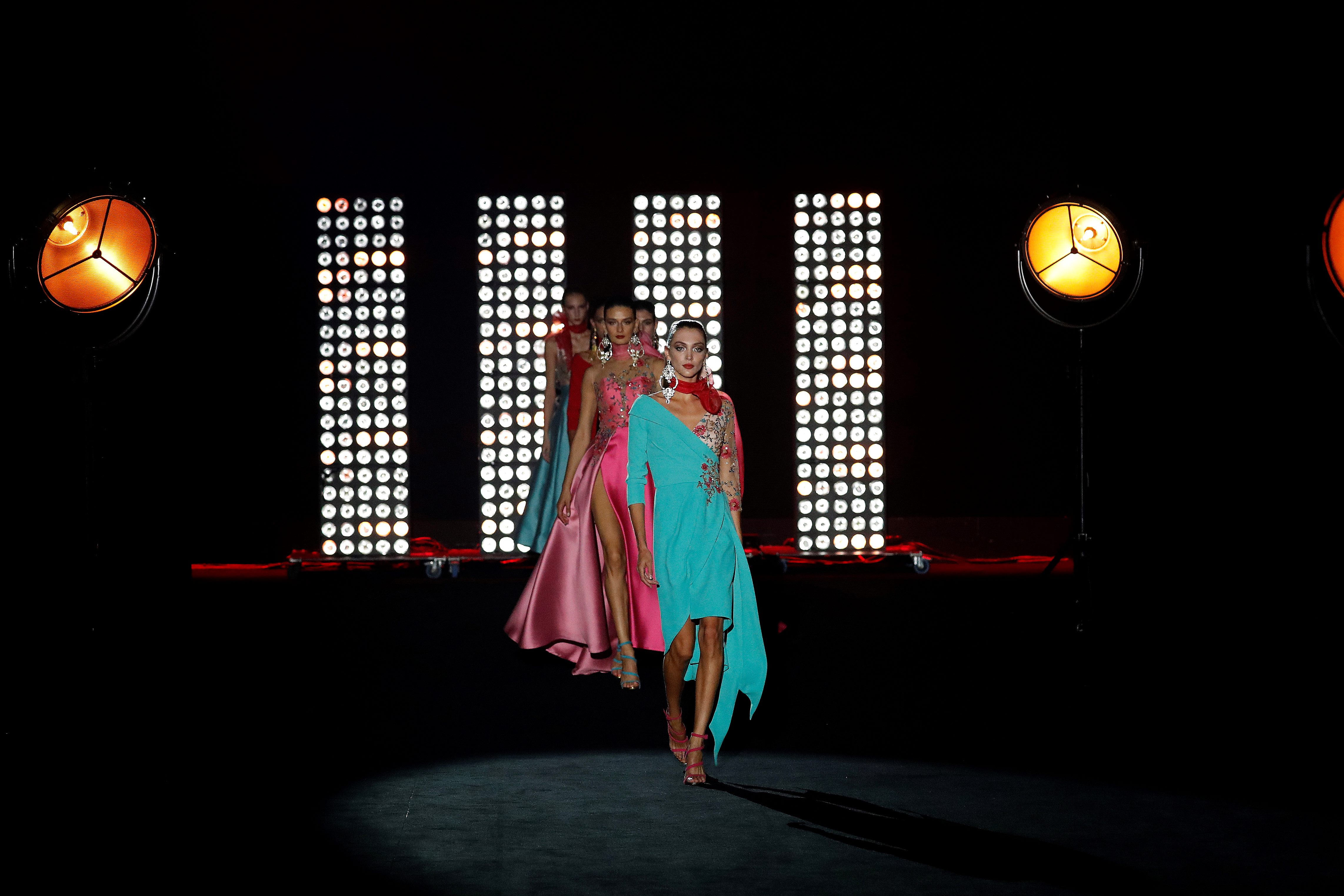 MERCEDES-BENZ FASHION WEEK MADRID SS 2021 – fotografía del evento 7 · ESMA Events