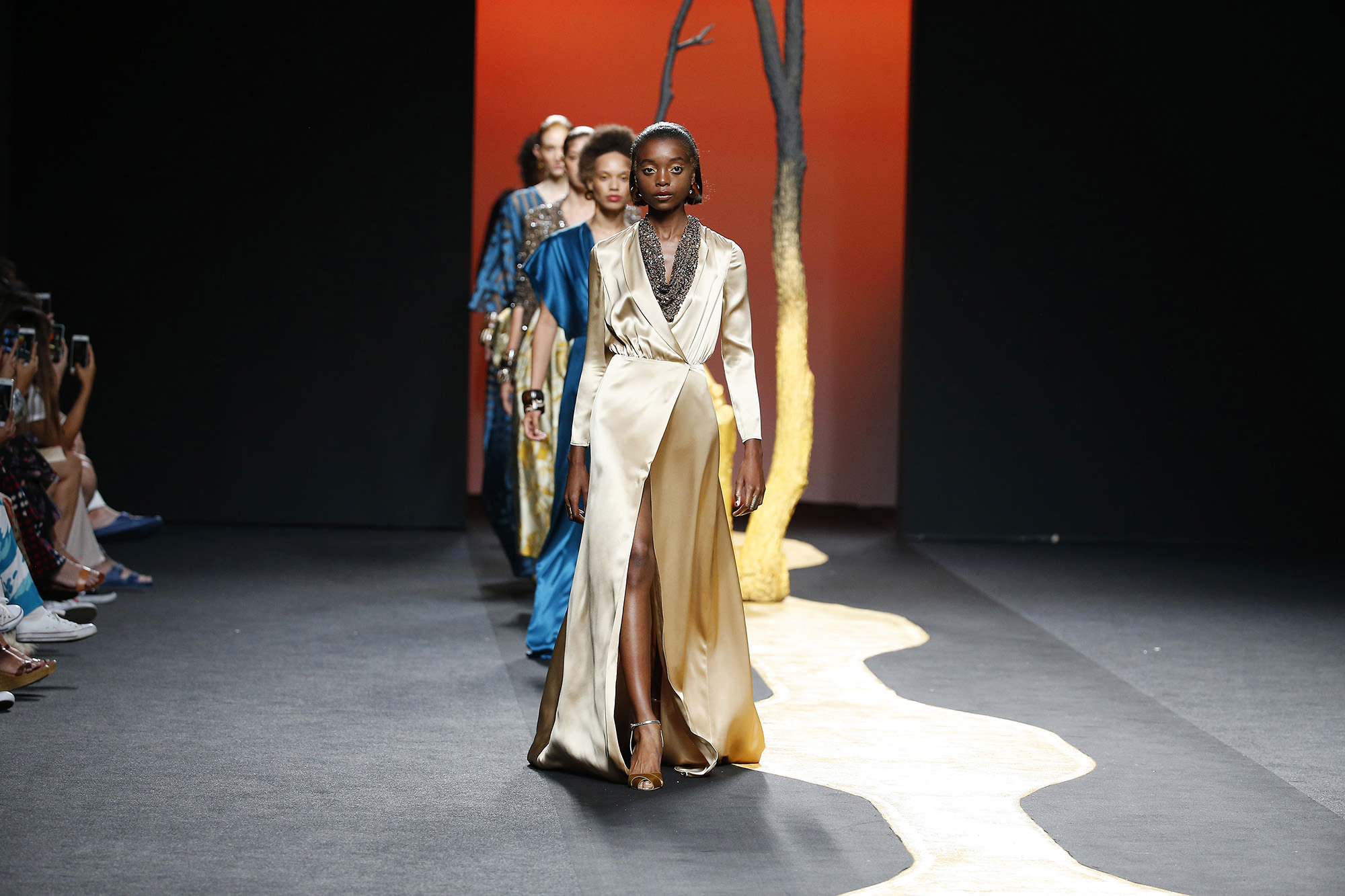 MERCEDES-BENZ FASHION WEEK MADRID SS 2019 – fotografía del evento 7 · ESMA Events