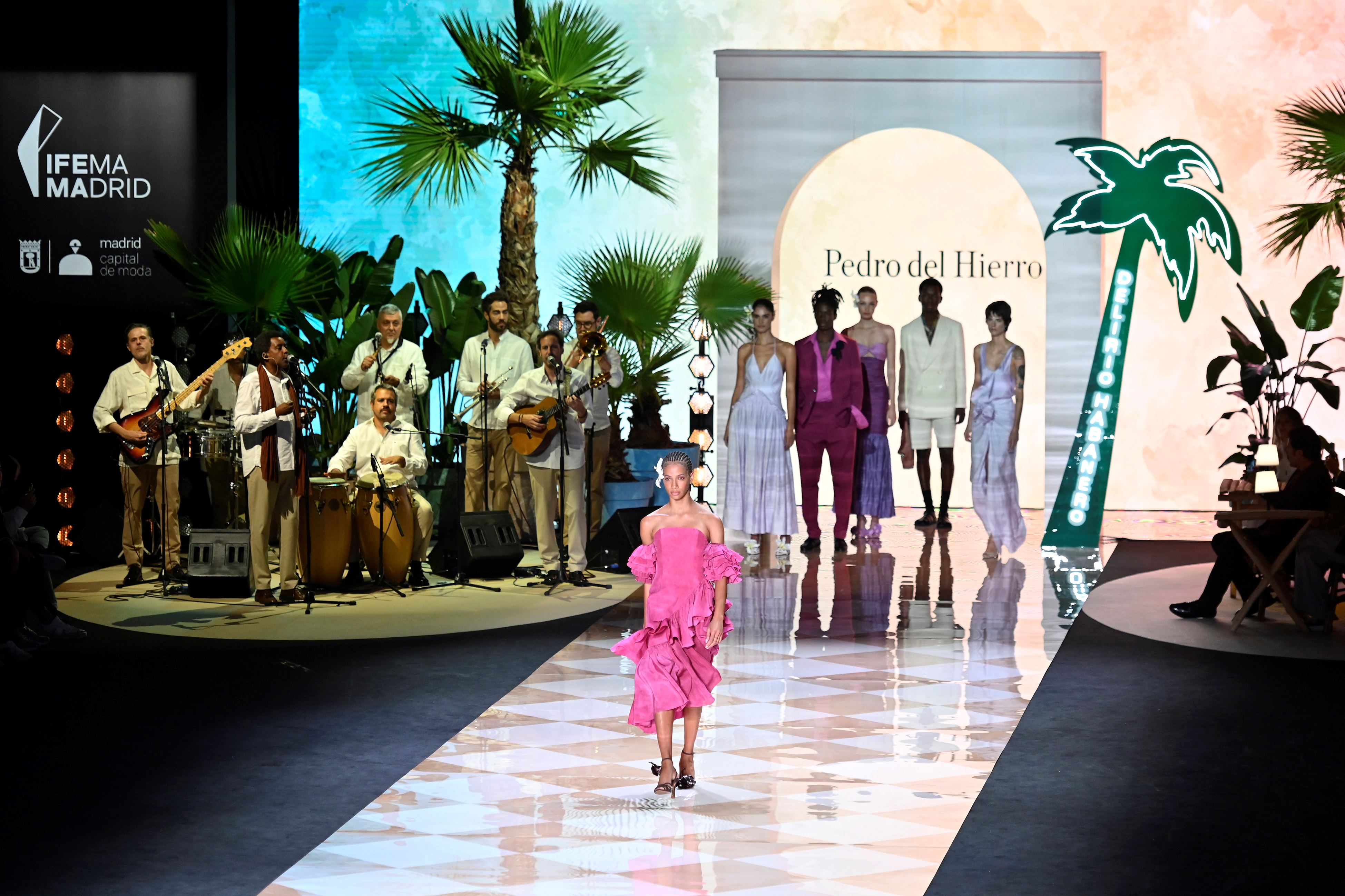 MERCEDES-BENZ FASHION WEEK MADRID SS 2024 – fotografía del evento 6 · ESMA Events
