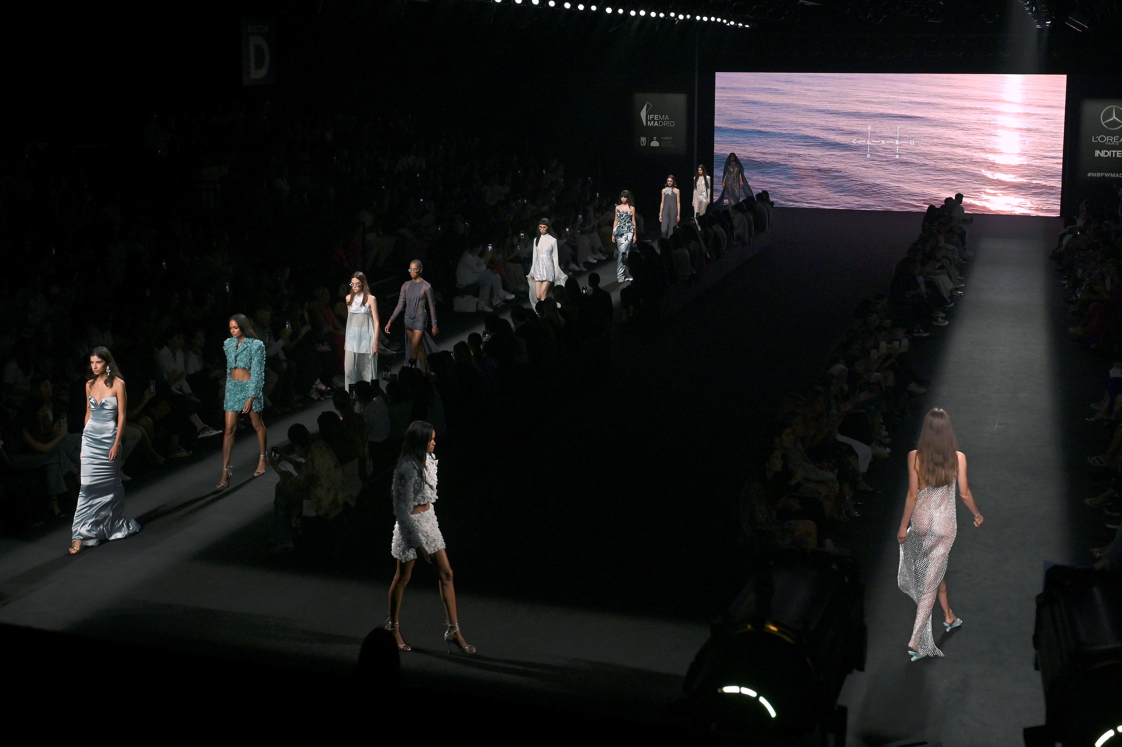 MERCEDES-BENZ FASHION WEEK MADRID SS 2024 – fotografía del evento 10 · ESMA Events