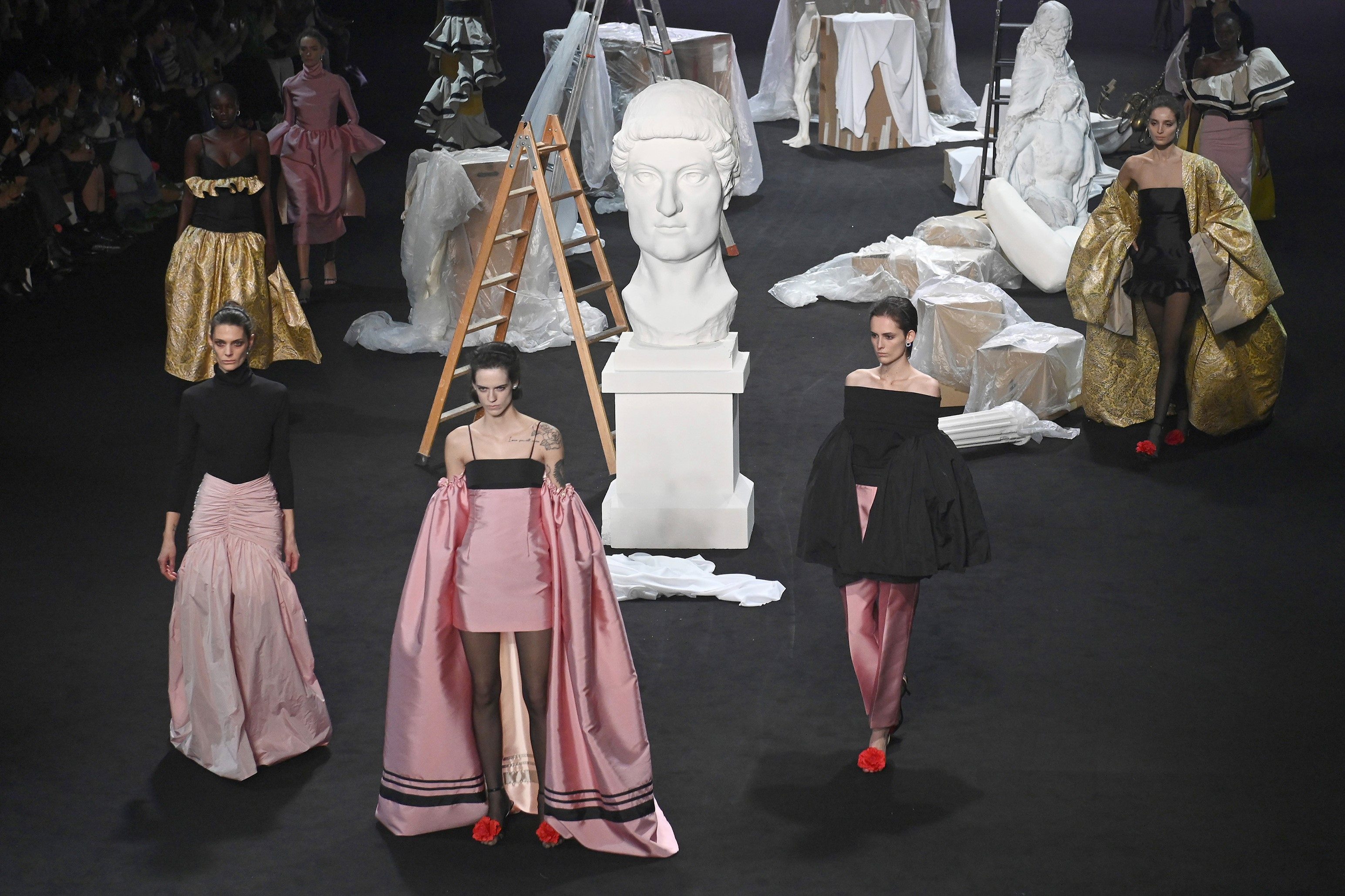 MERCEDES-BENZ FASHION WEEK MADRID FW 2024 – fotografía del evento 12 · ESMA Events