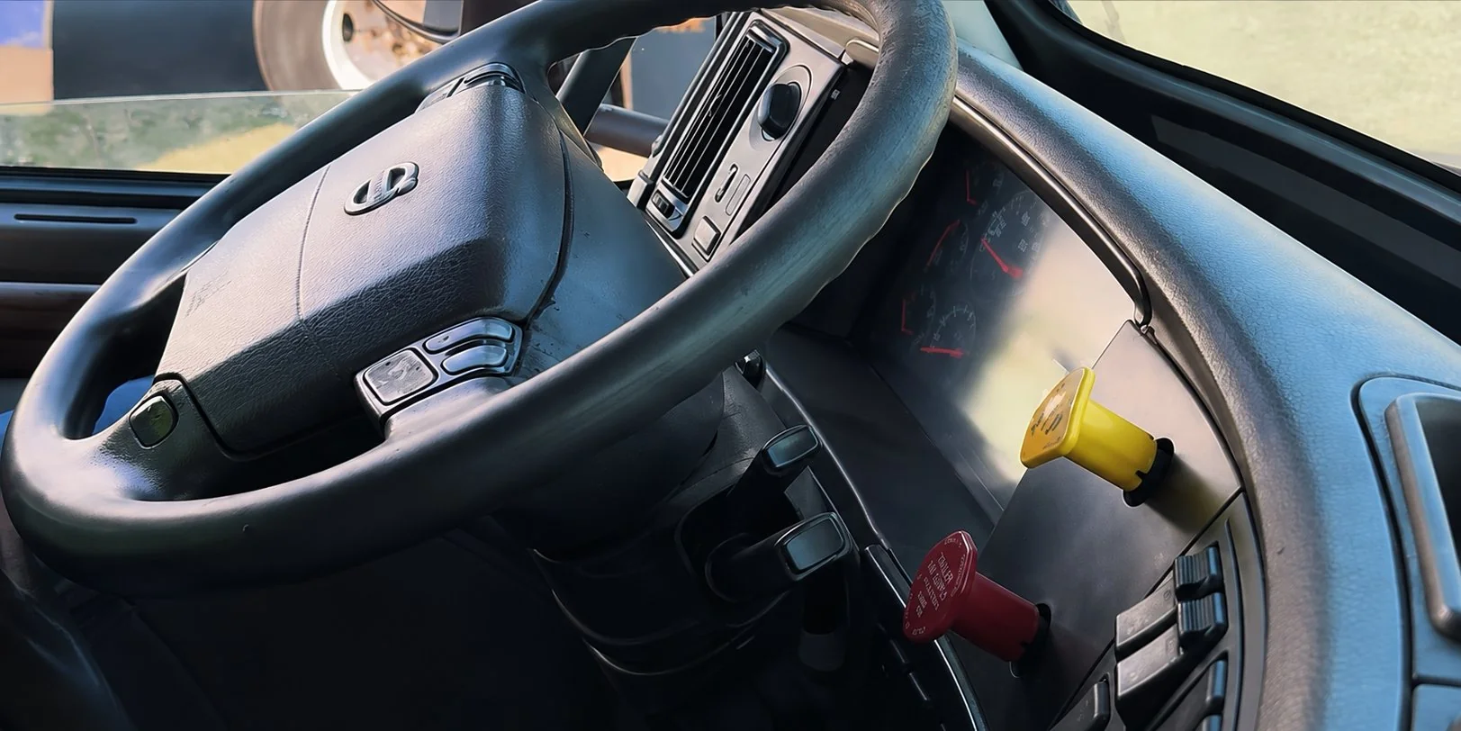 How to Test the Tractor Protection Valve on the Washington CDL Exam