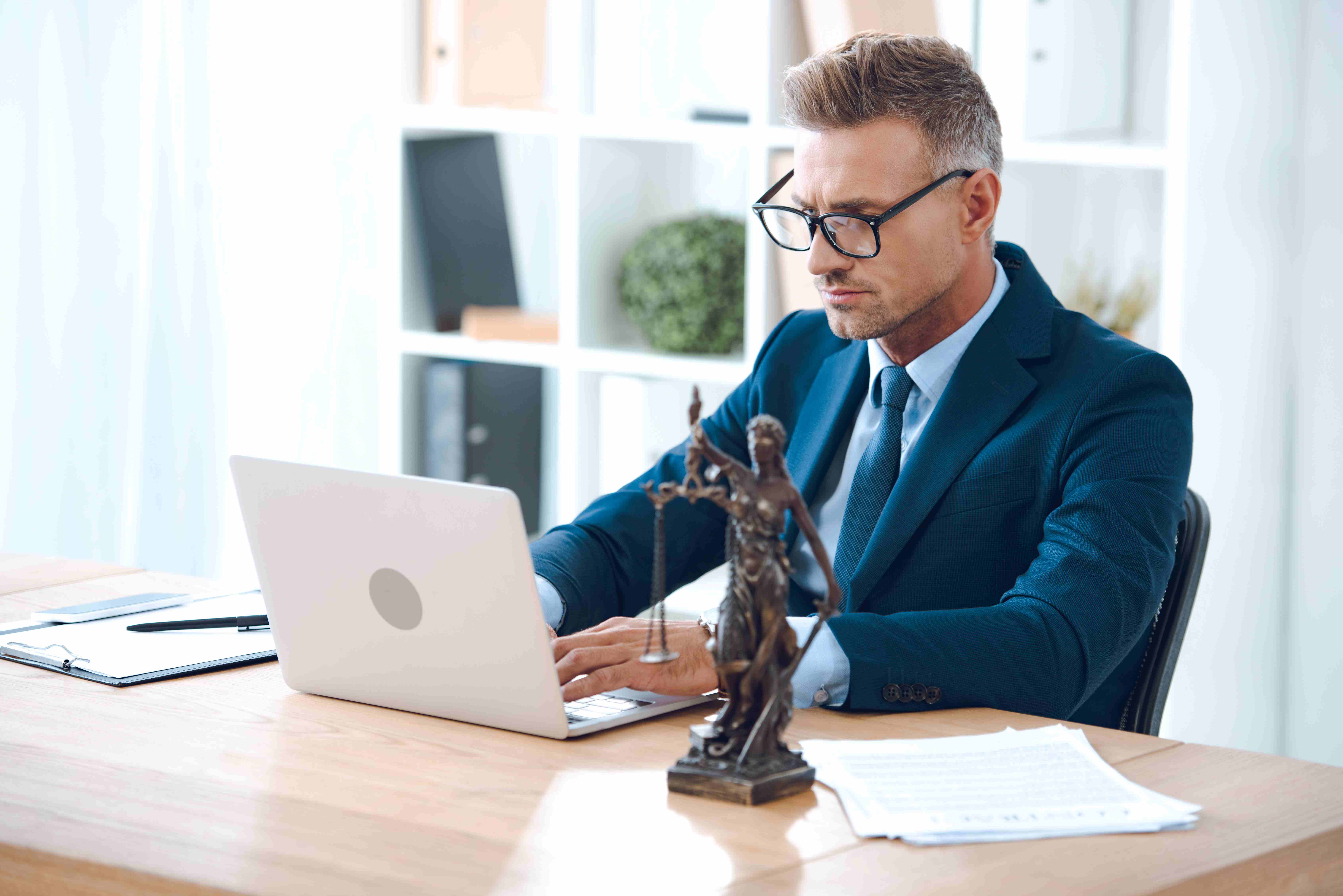 What to Look for in a Payroll Provider for Your Small Law Firm