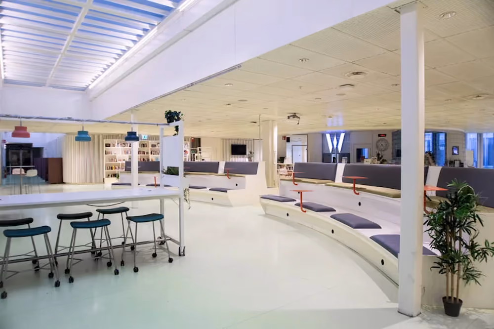 Besök på Widerströmska gymnasiet