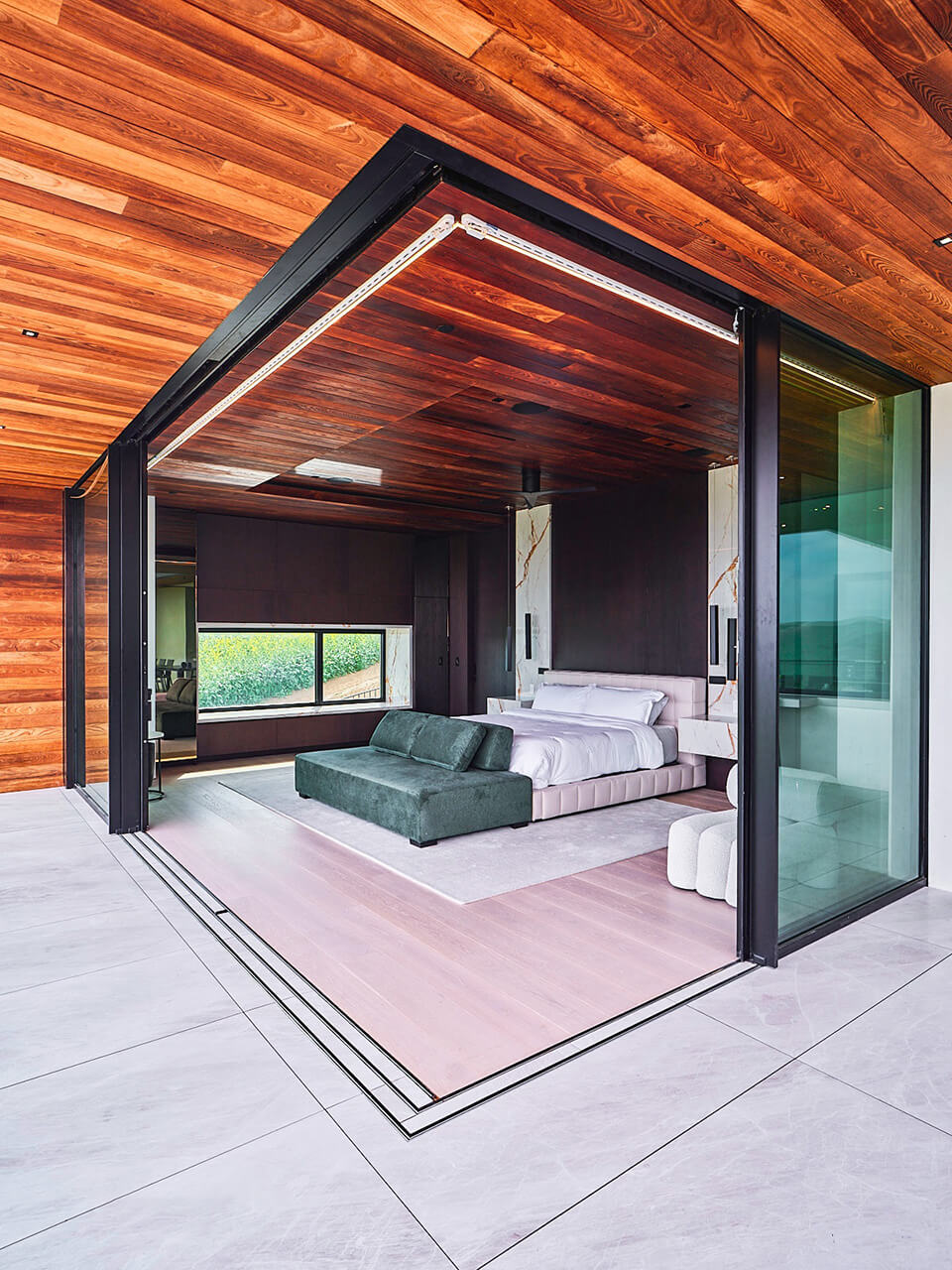 Project lux 10