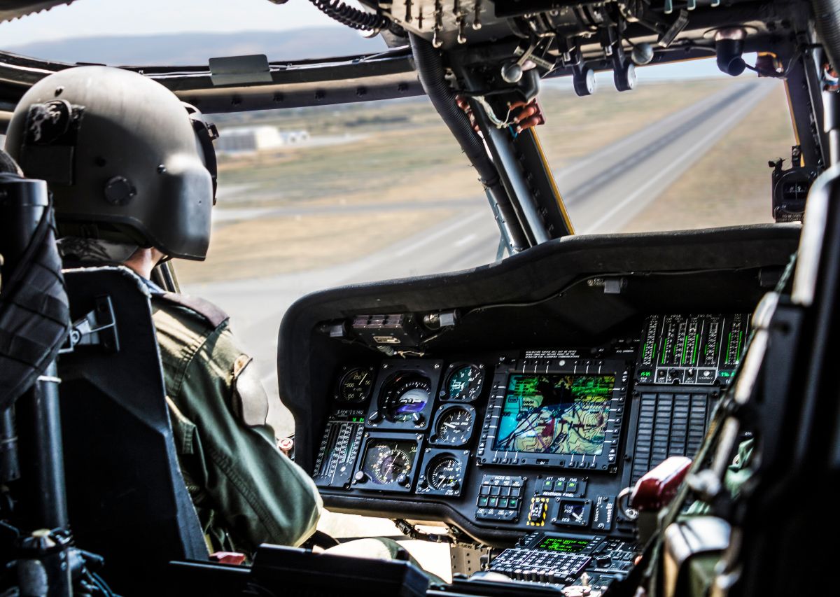 Savannah Aviation blog illustration: How a Military Pilot Transitions to a Successful Civilian Career