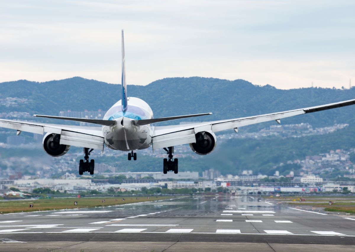 Savannah Aviation blog illustration: The Critical Moment of Lift