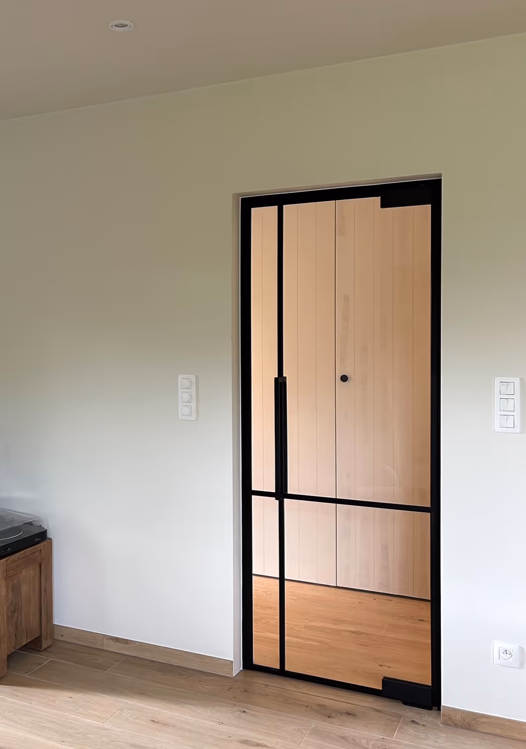 Pglas - Stellook deur Ptoe