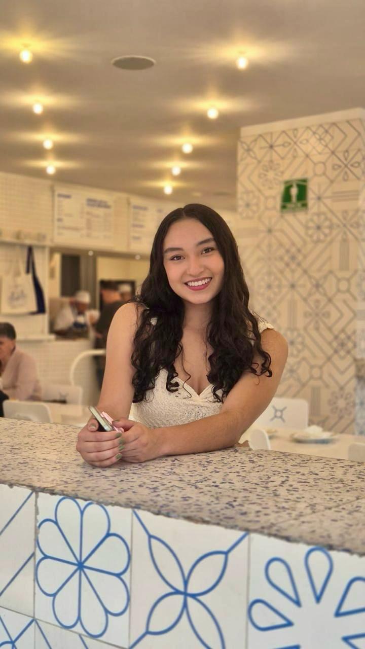 Picture of Suzana Waszak, founder of Lily Maids