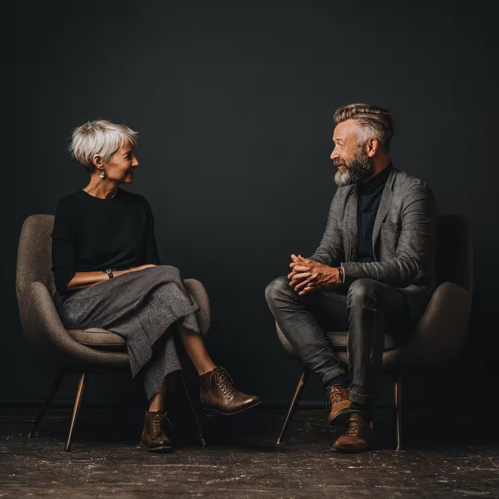 Executive coach and leader in a one-on-one coaching session, symbolizing executive coaching for leaders and leadership growth