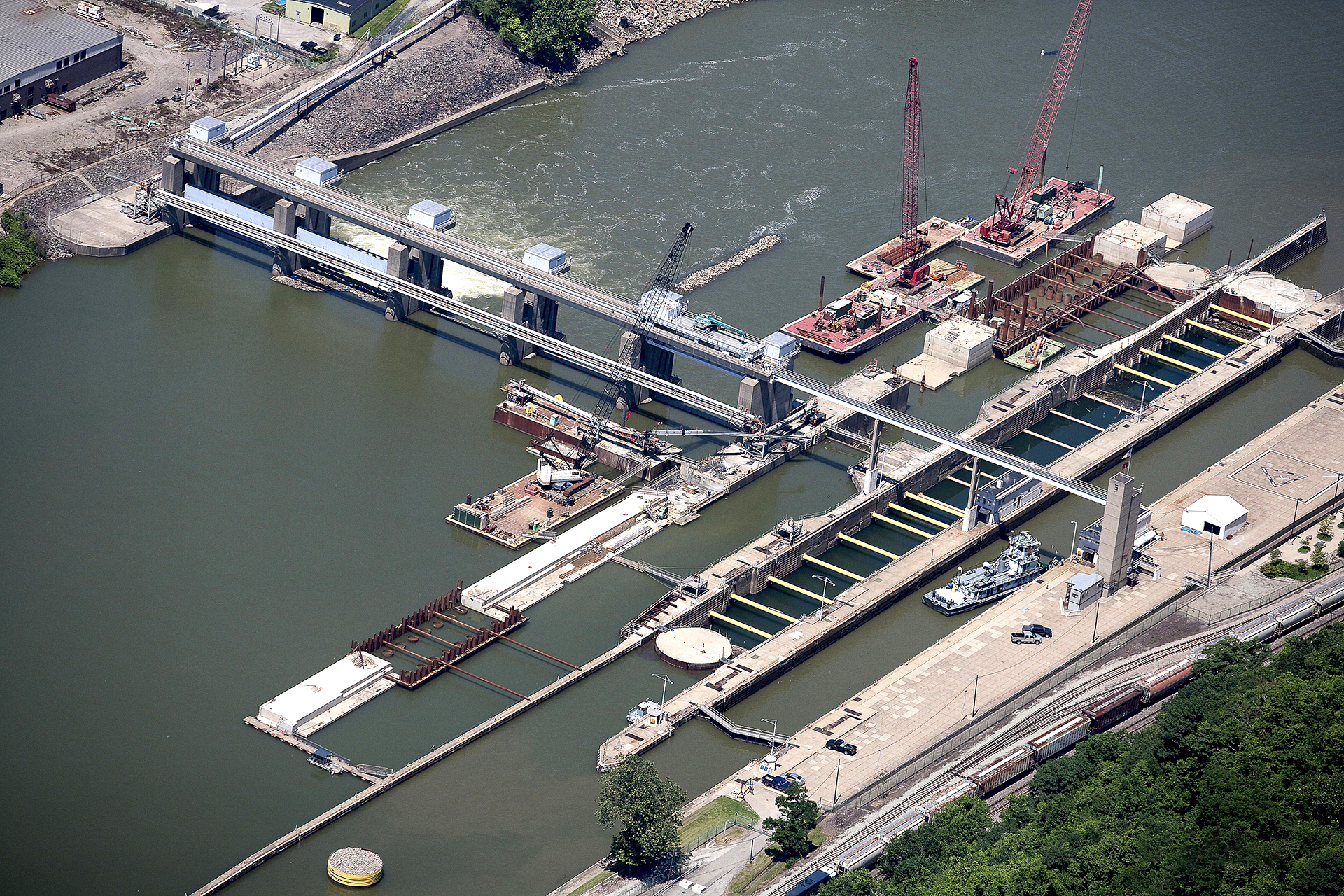 Charleroi Locks & Dam - New River Wall