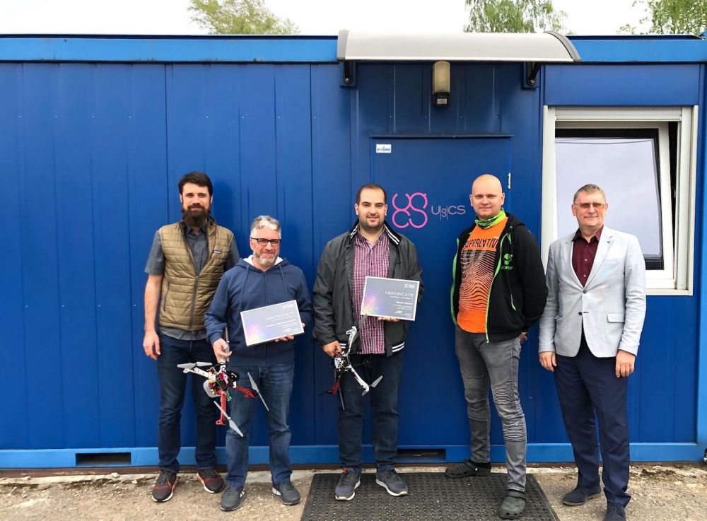 Graduación de la formación en software Drone Show - FlyingLab
