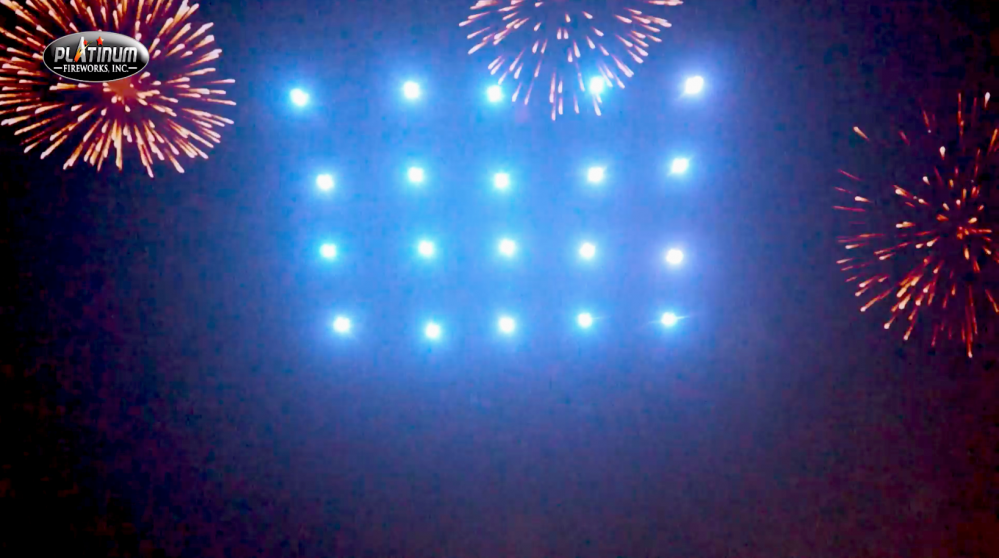 Platinum Fireworks introduce drones en los fuegos artificiales