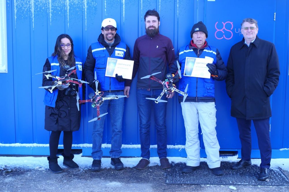 Graduación de la formación en Drone Show Software - AFI Aerofotografia e Ingenieria