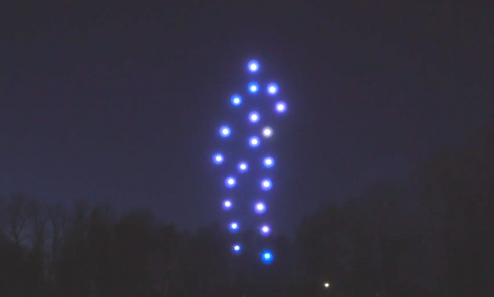 Drone Show Software: el software detrás de los espectáculos de luces coreografiados con drones