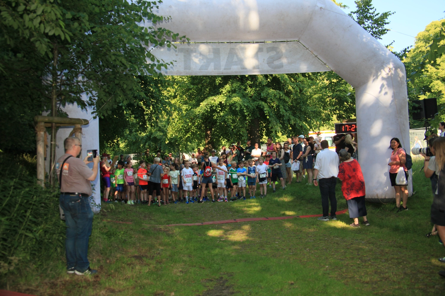 3. MidSummerRun am 21.06.2024 Flyer vom Lauftreff Alstertal e.V.