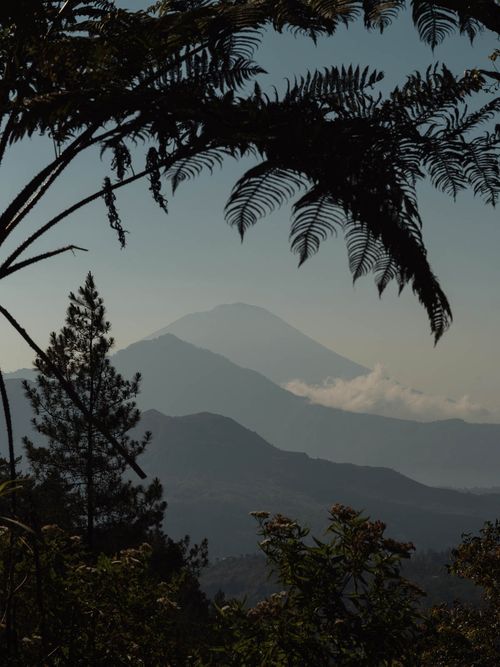 the three peaks, Bali