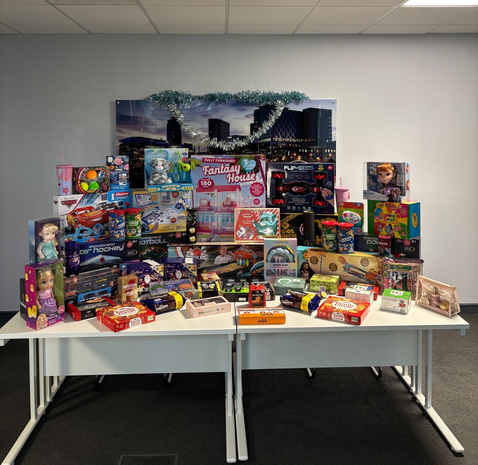 Supporting Families across Wigan & Leigh this Christmas 