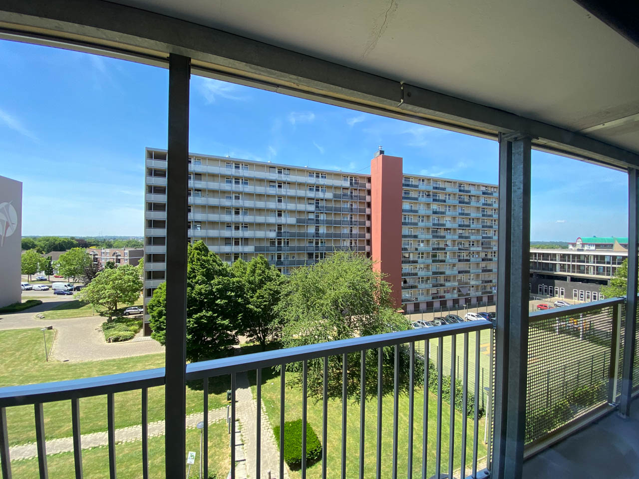 Uitzicht op de 200 woningen gelegen aan de Hertogenlaan, Kerkrade