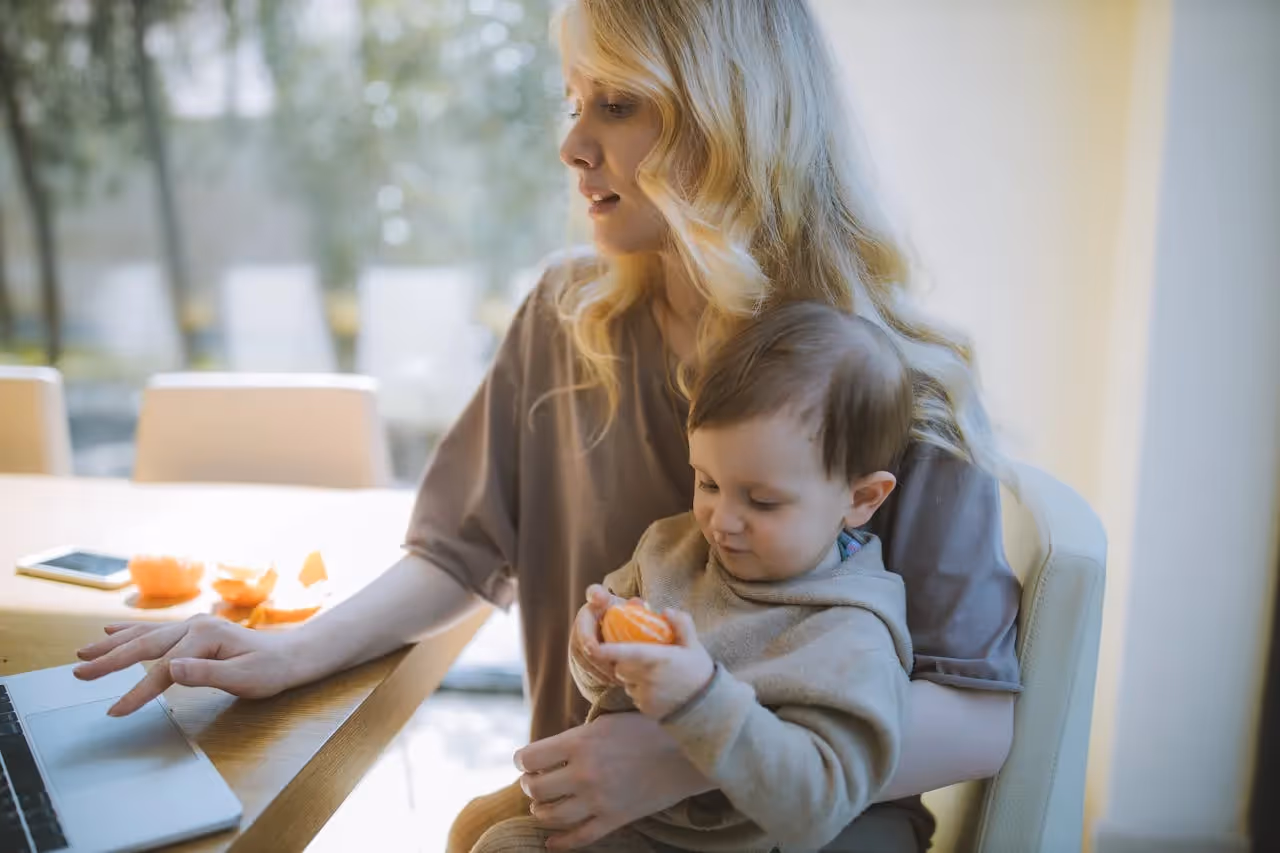 Online college for moms