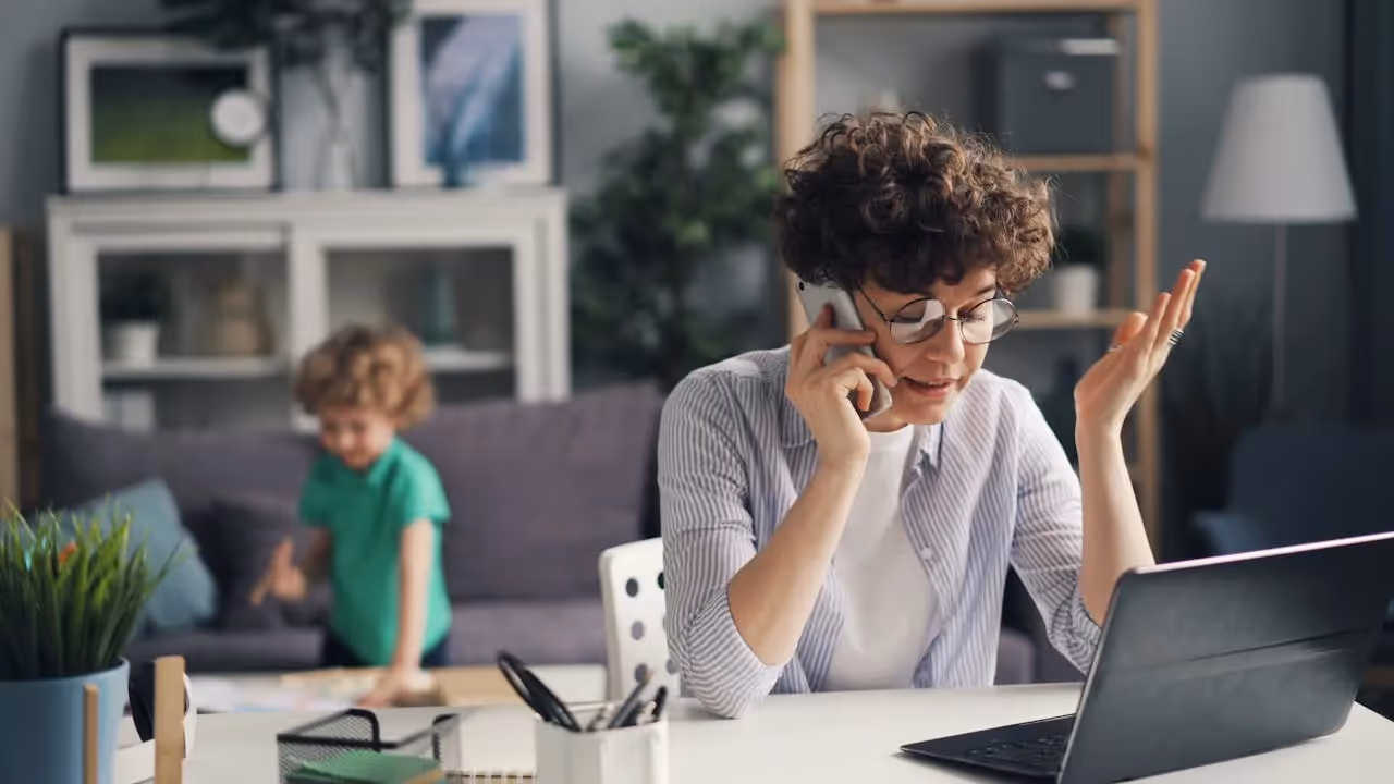 Financial aid for college moms