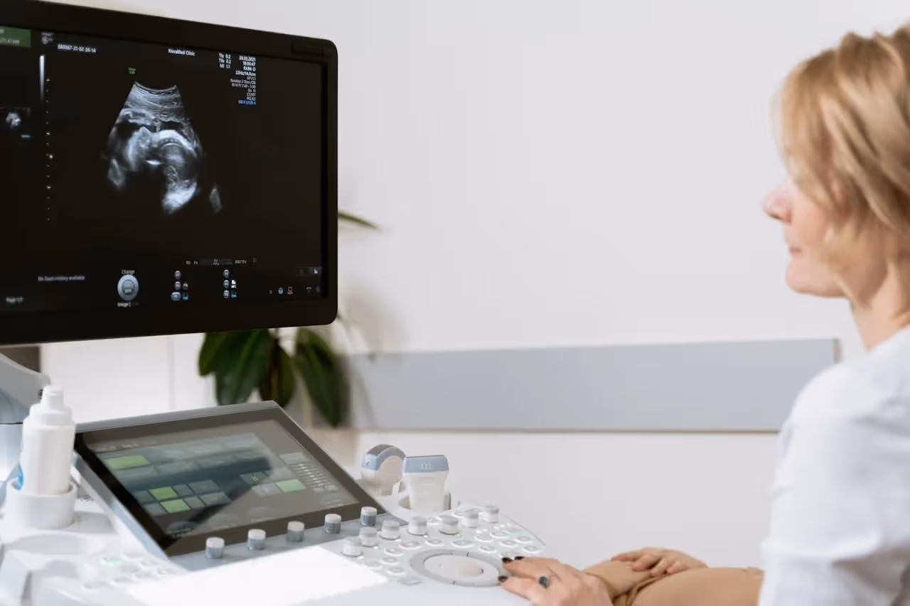 Ultrasound tech career outlook 2024