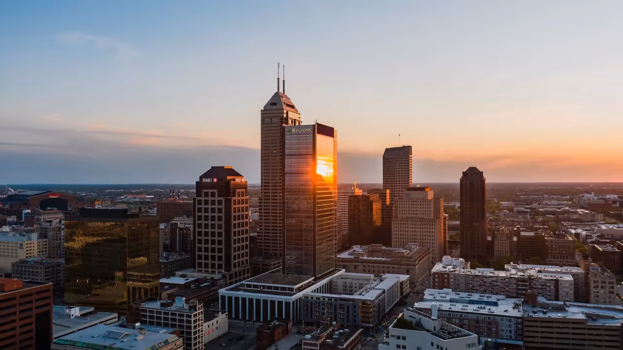 Indianapolis University Campus Life and Education Opportunities.