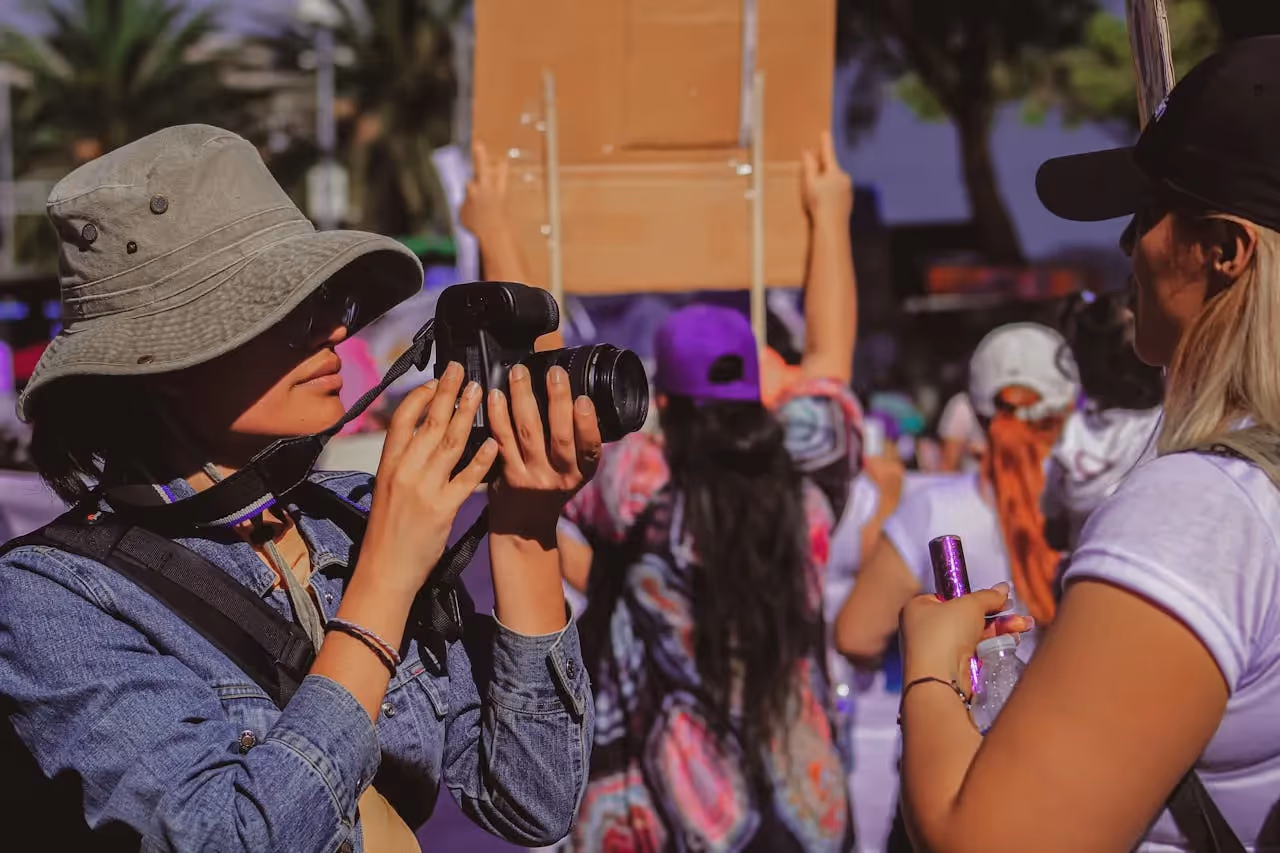 Online Photojournalism Degree Programs & Career Opportunities.