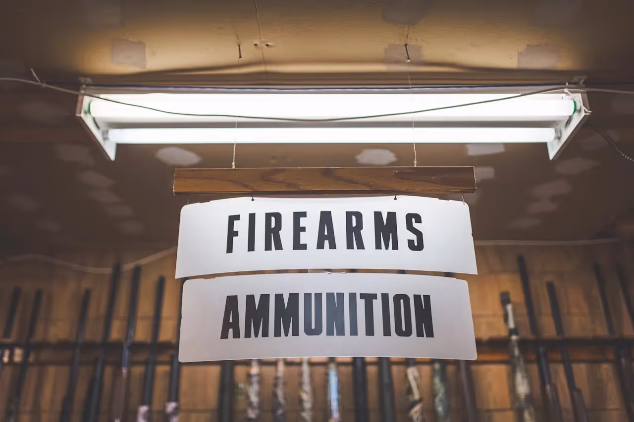 gun shows in Arkansas upcoming events regulations gun enthusiasts buy sell trade guns law restrictions.