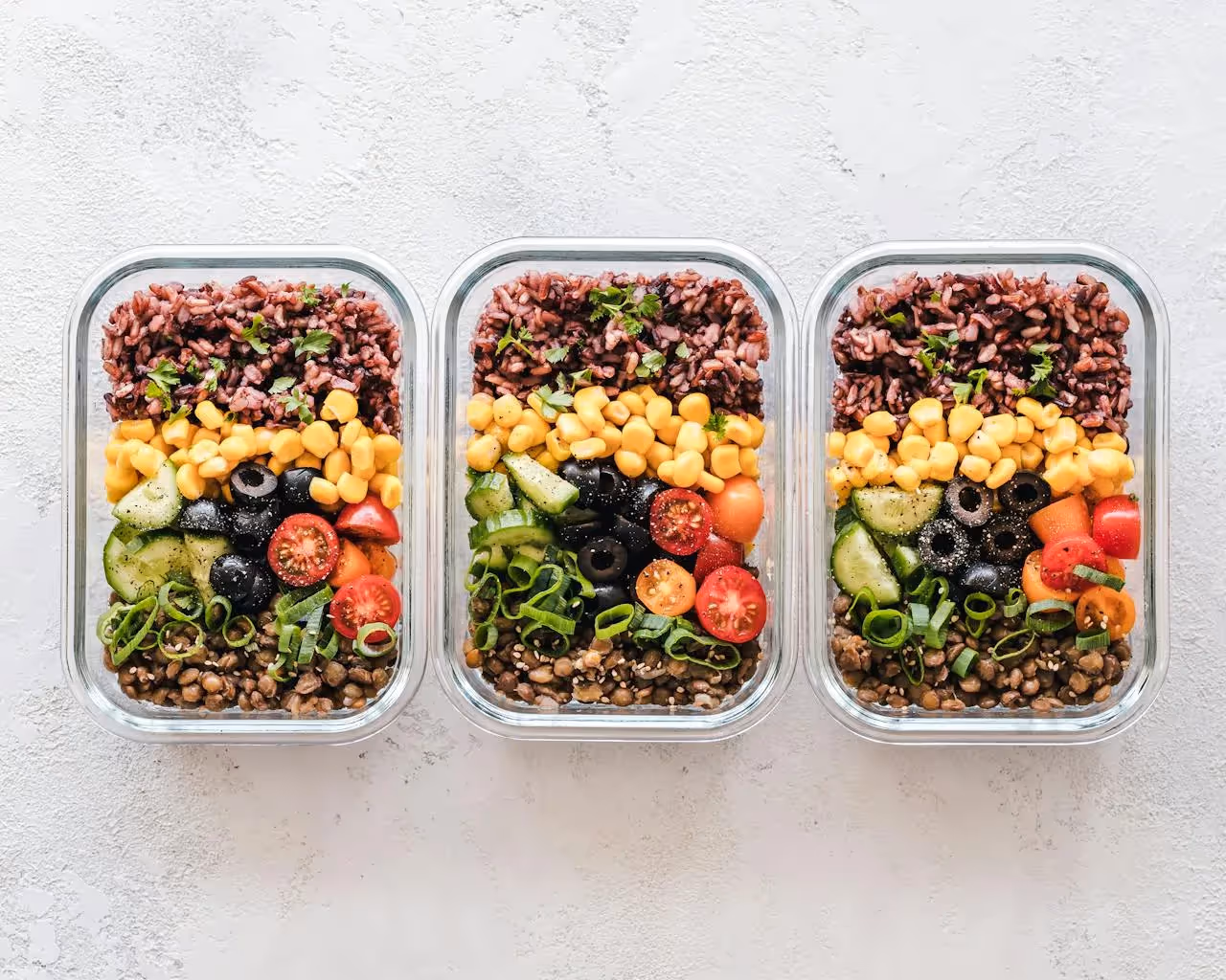 University of Arkansas meal plans costs and options: variety of meal plan options at affordable prices.
