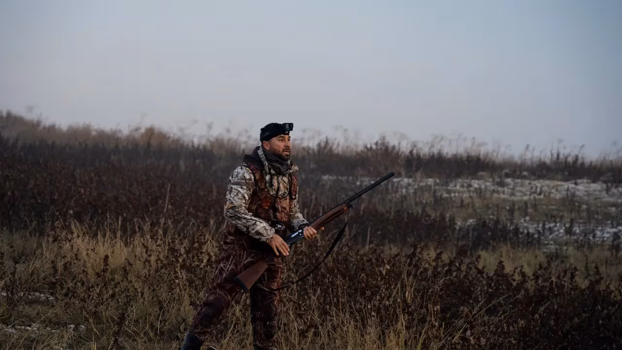 Arkansas Duck Hunting Season: Dates, Zones & Regulations, duck hunting, Arkansas, regulations, hunting season, zones, dates, hunters.