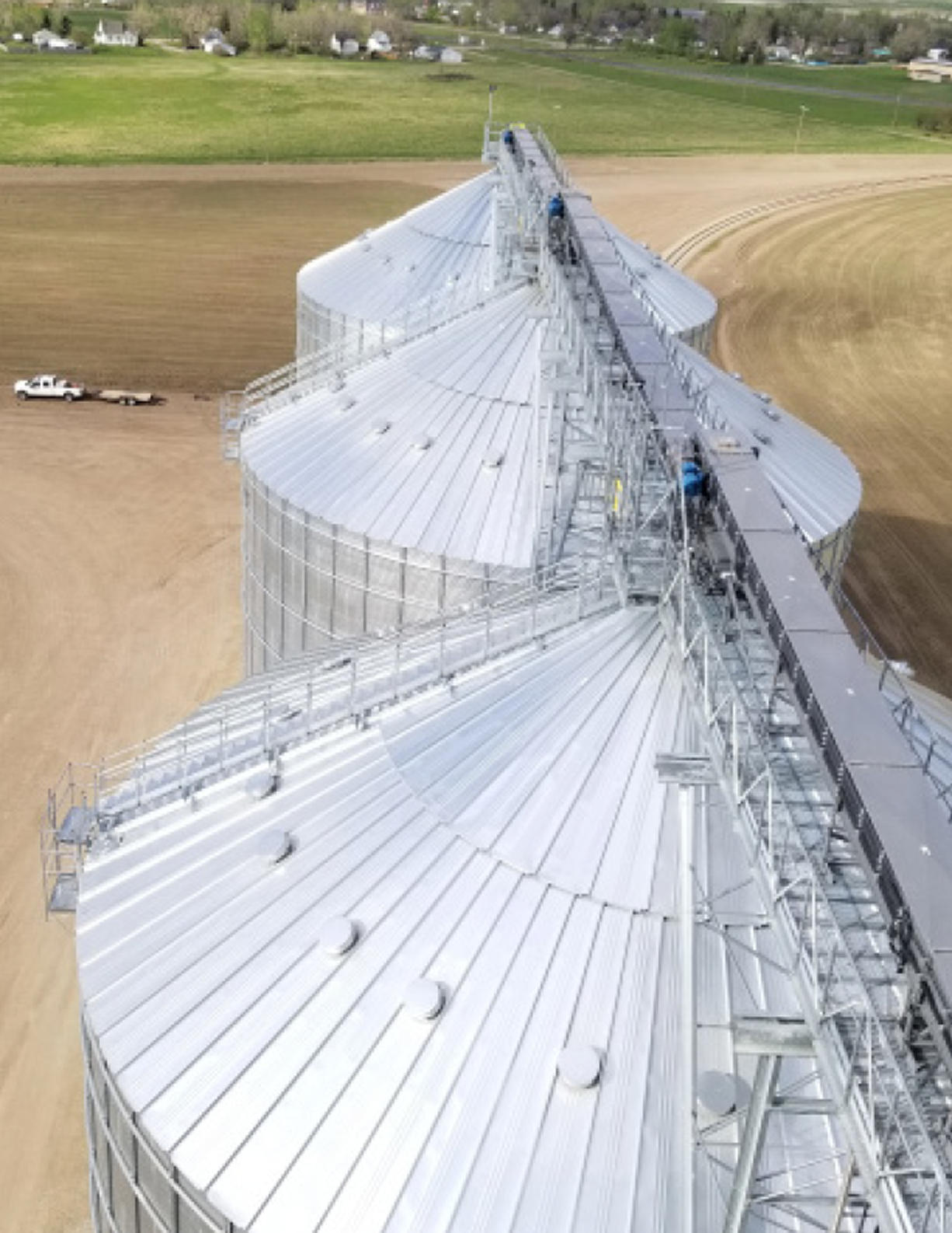 Inland Grain Terminal infrastructure - FWS Group grain terminal construction in Carmangay Alberta