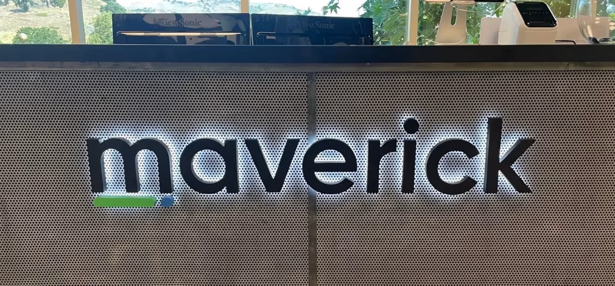 How to Choose the Right Sign Design for Your Business