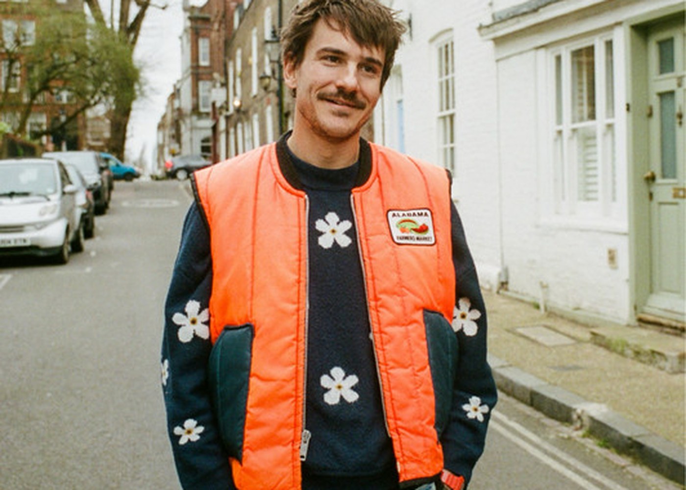 Medium Build photo (7:5) for R3verse