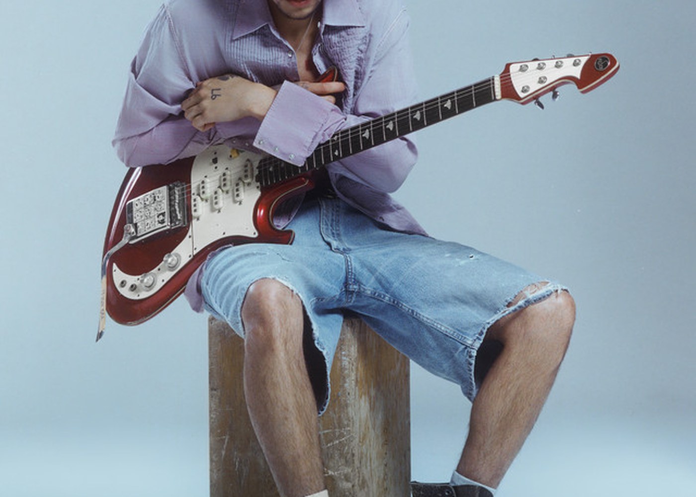 Dominic Fike photo (7:5) for Wallflower