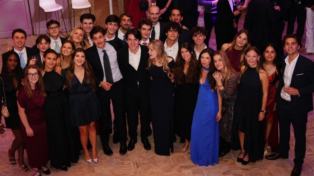 Photo de groupe IÉSEG CONSEIL Paris