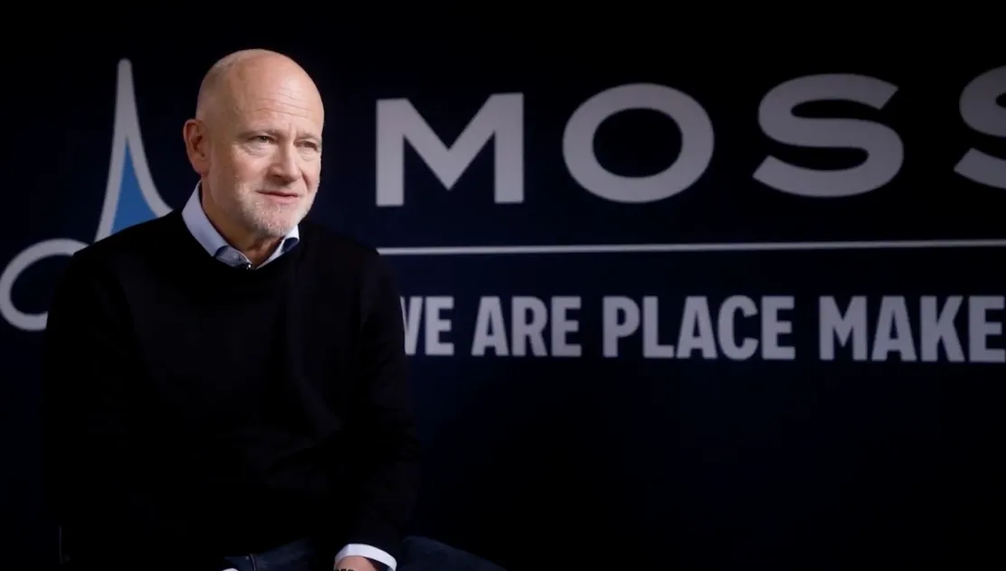 Moss UK case study | Vantage: installation management software for wide-format print & sign shops