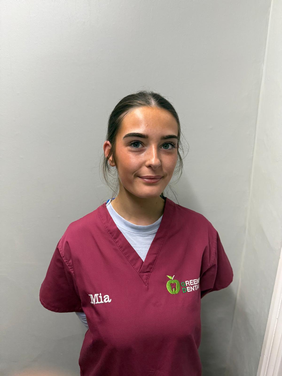 Mia Ellis