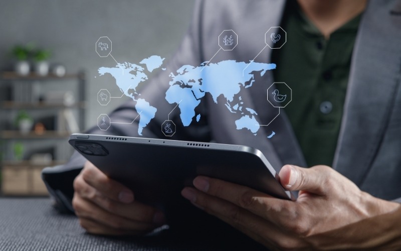 The Role of Technology in Overcoming Logistics Challenges