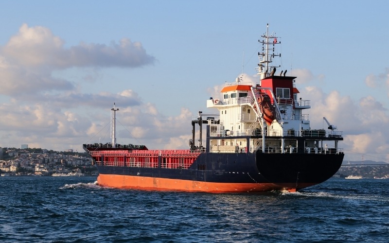 What Are Feeder Vessels and Why Do They Matter in Global Shipping?