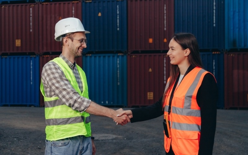 Why FOB Is Not Suitable for Containerised Cargo